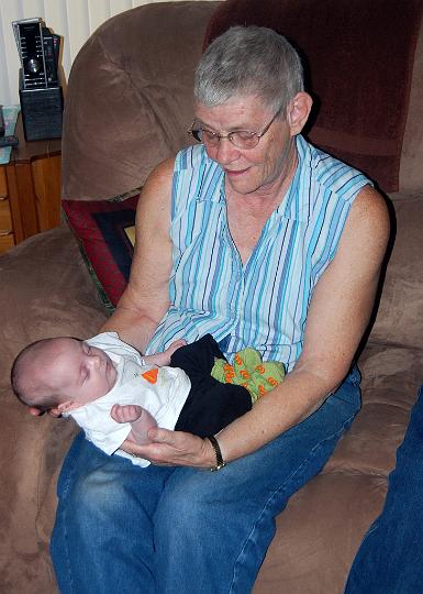 Jillian Dixon 050.JPG - Jillian and Great Aunt Judy